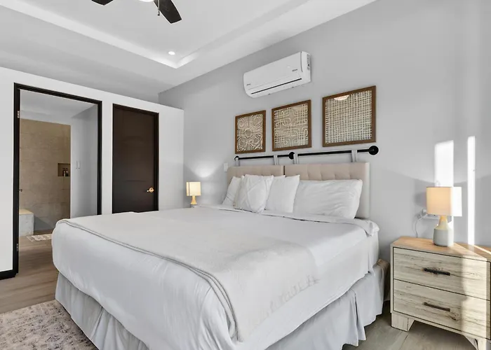 The Point 23 At Playa Avellanas Ferienhaus *